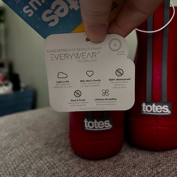 Cirrus™ Women’s Chelsea Ankle Rain Boots - Picture 3 of 8